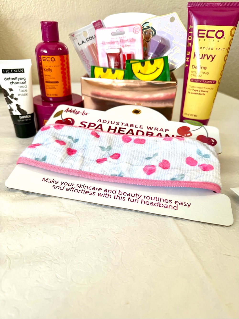 NWT BEAUTY BUNDLE 10 ITEMS